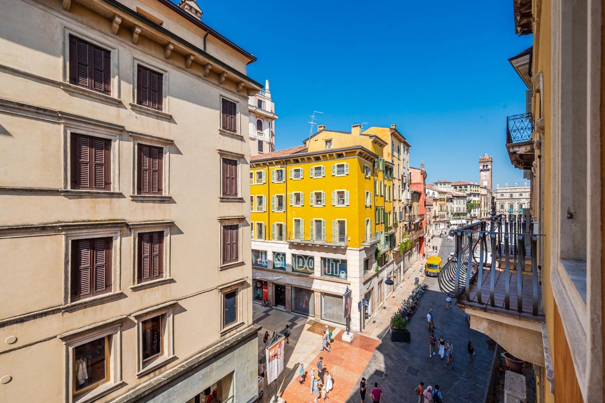 维罗纳Hoomee Piazza Erbe公寓 外观 照片